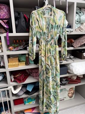 Fashion Nova Green Leaf-Print Maxi Dress